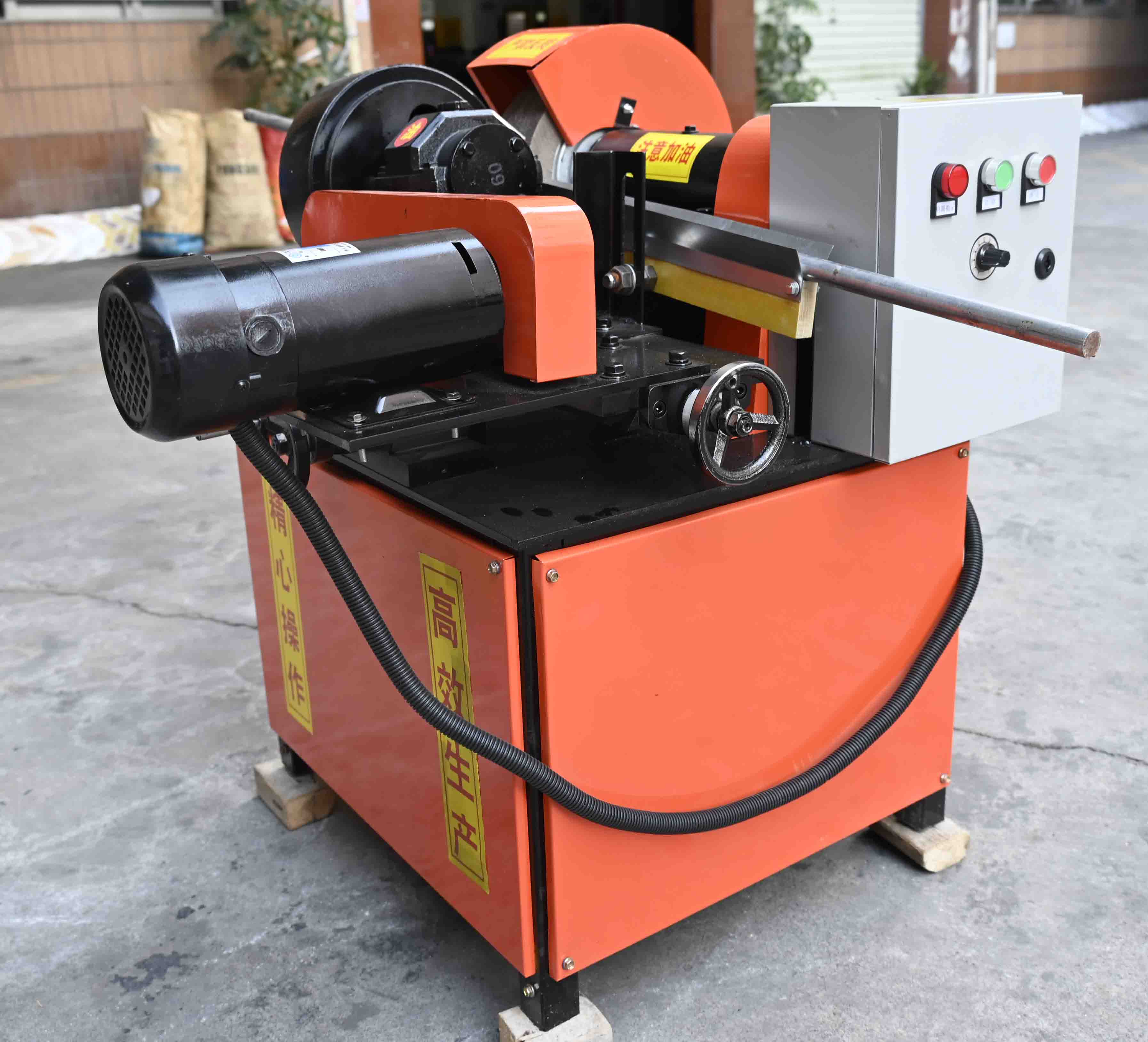 Round Pipe Tube Bar Deruster Polishing Machine